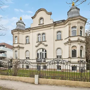 Wiener Palais Am Grossen Garten, Arbeitsplatz, Familie, 7 Pers, Smart-tv , Dresden Deutschland